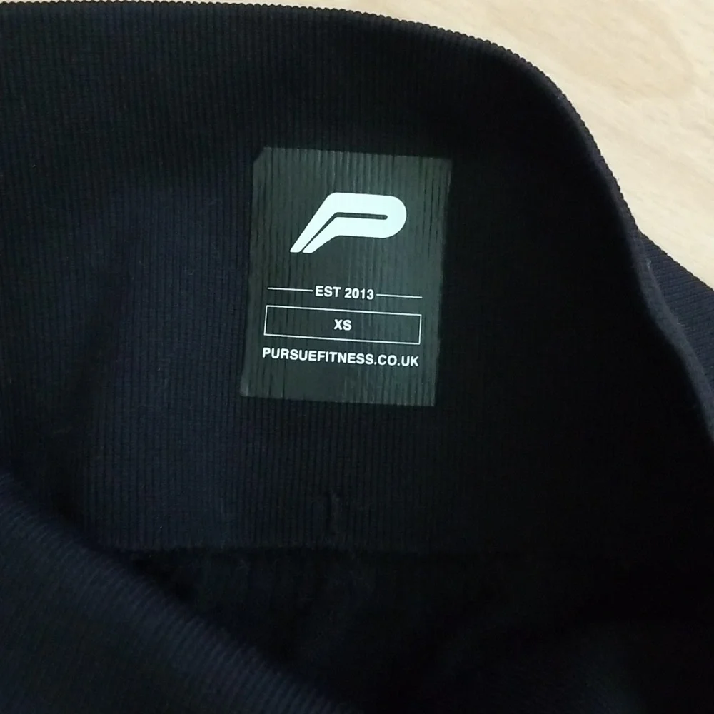 Pursue Fitness Black Crop Leggings Size XS Active Athletic Seamless Capri